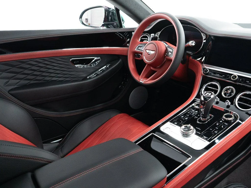 2026 Bentley Continental GT Azure - Photo 24