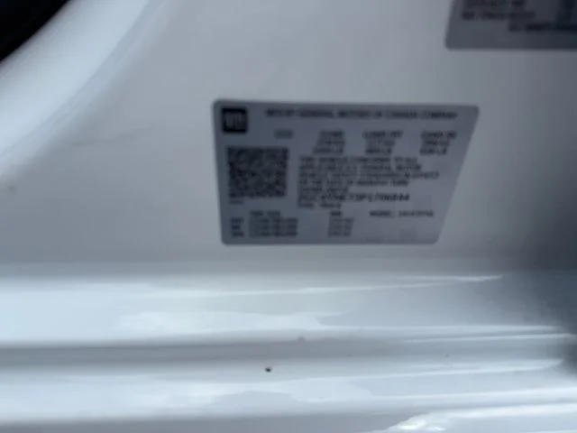 Used 2023 Summit White Chevrolet LT image 33