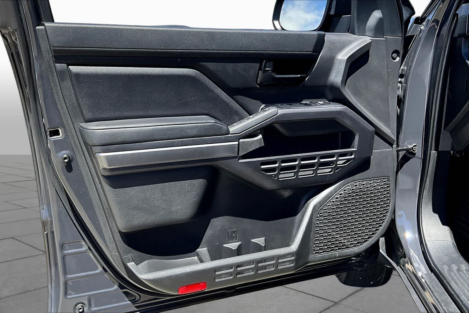 Used 2025 Underground Toyota SR5 image 20
