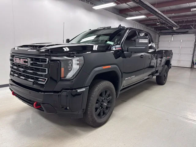 2025 GMC Sierra 3500HD AT4