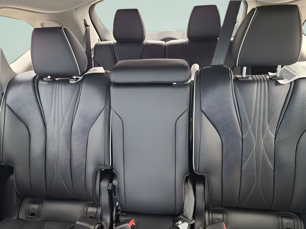 New 2026 Majestic Black Pearl Acura Advance Package image 13