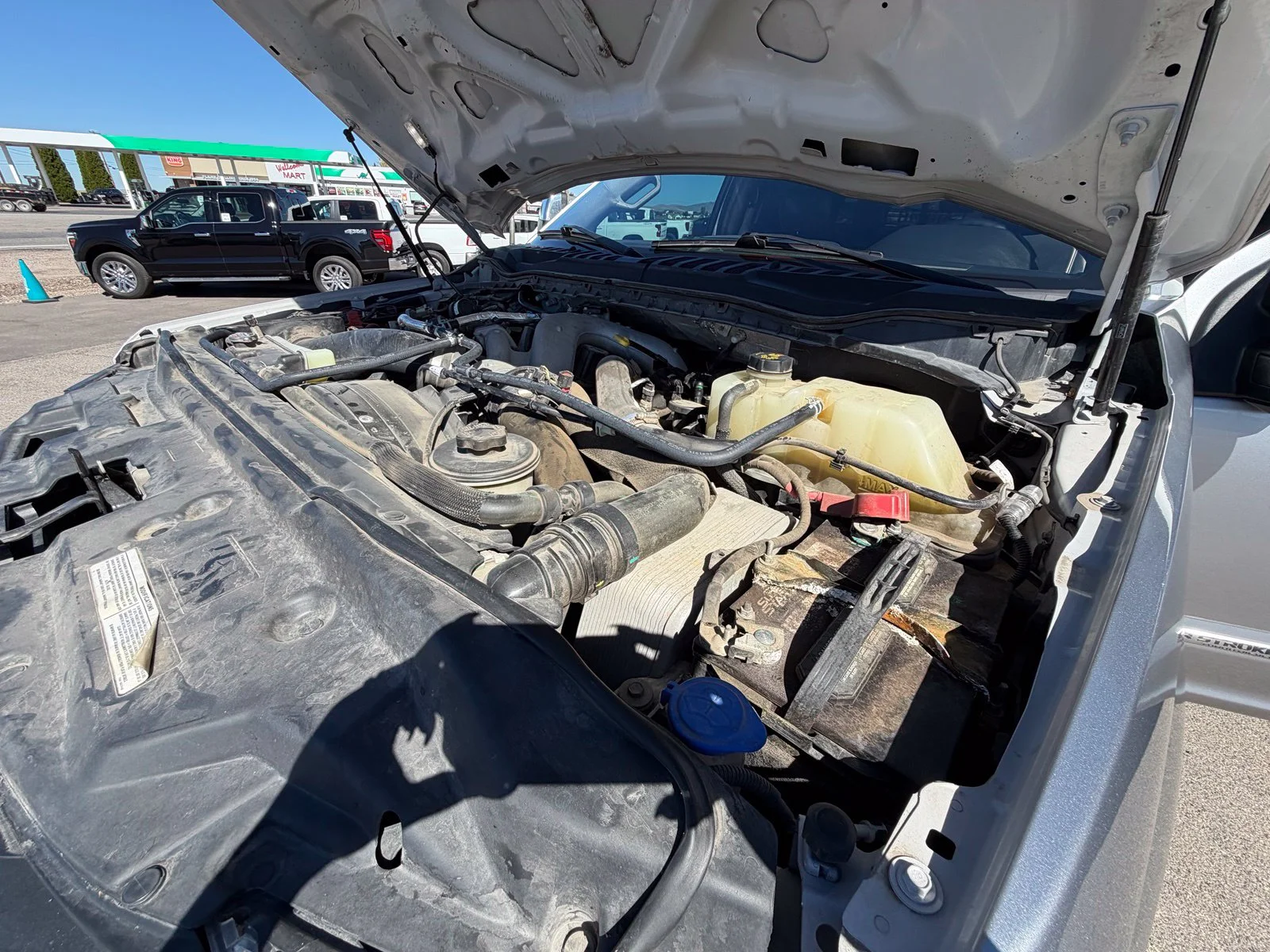 Used 2020 Silver Ford Platinum image 37
