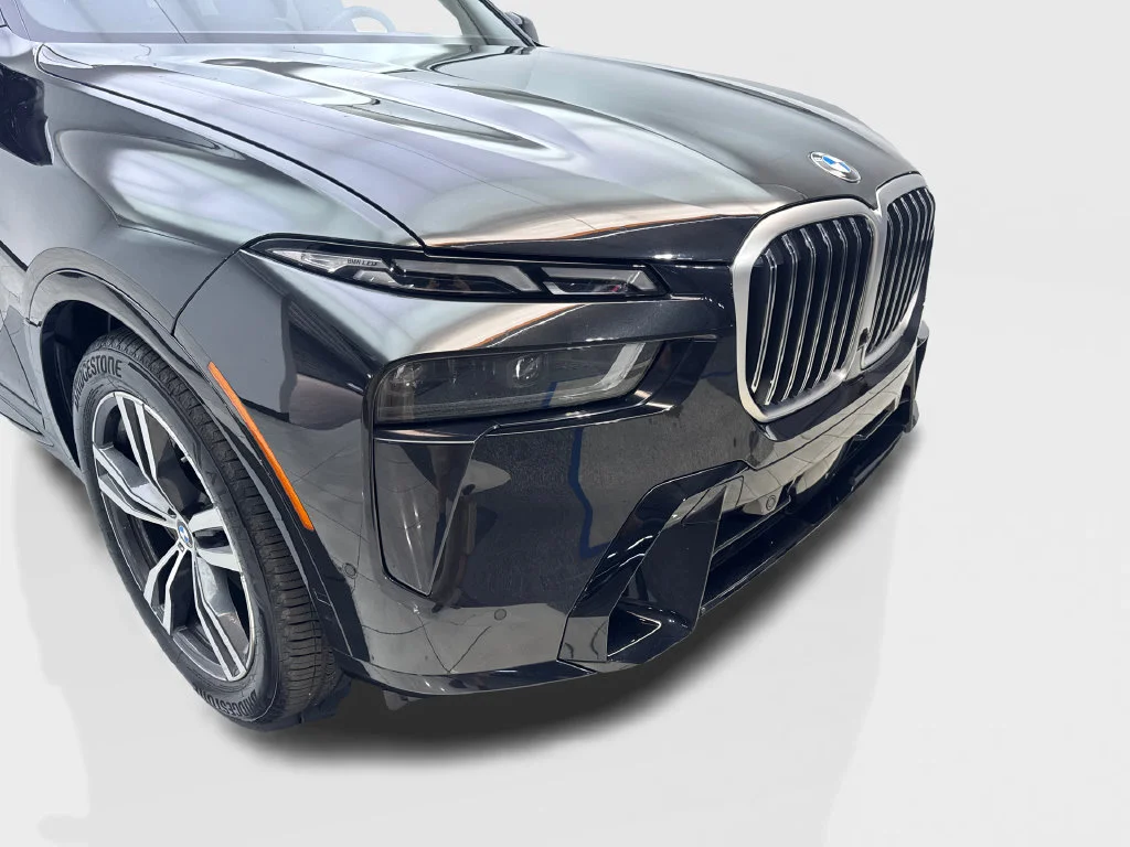 Used 2023 Black BMW xDrive40i image 19