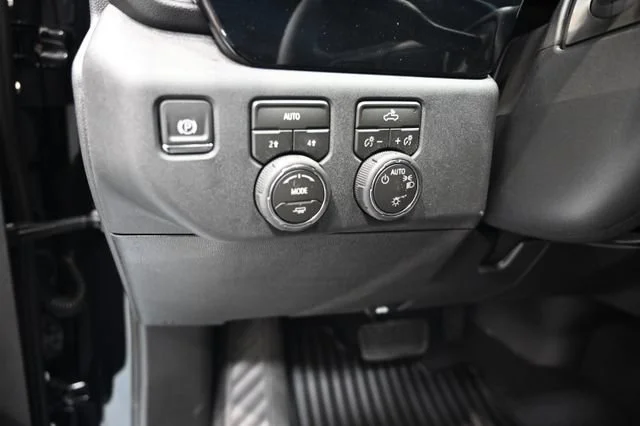 2026 Chevrolet Silverado 1500 LT - Photo 23