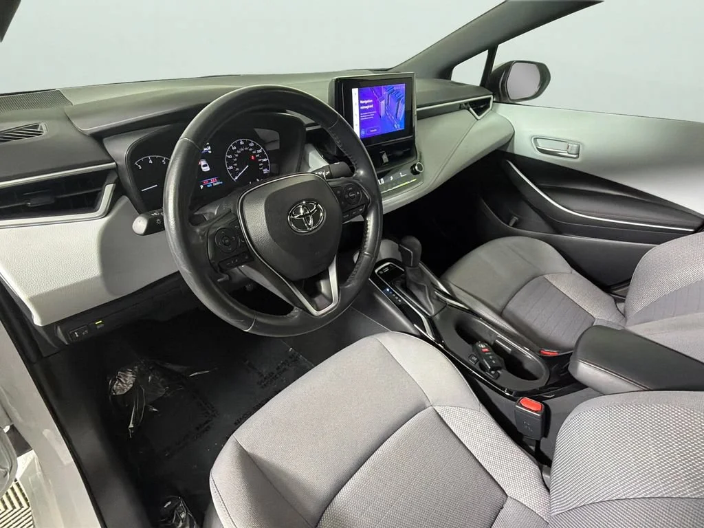 Used 2023 White Toyota SE image 18