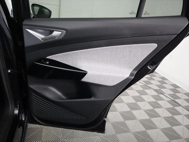 New 2026 Deep Black Pearl Volkswagen Pro image 28