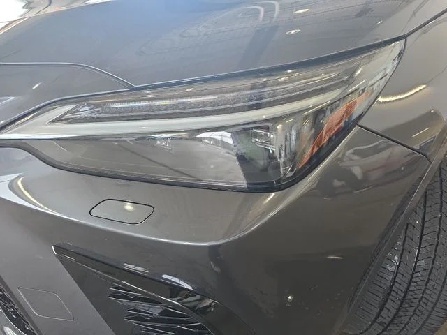 Used 2024 Gray Lexus 350 F SPORT Handling image 31