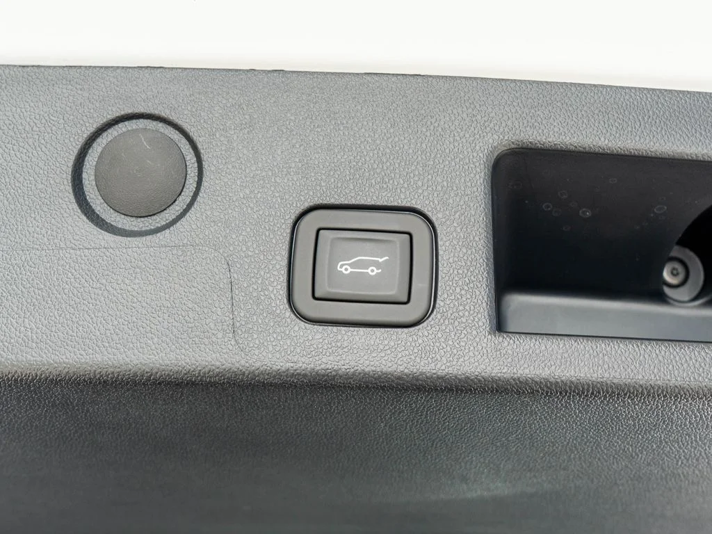 2026 GMC Terrain AT4 - Photo 33