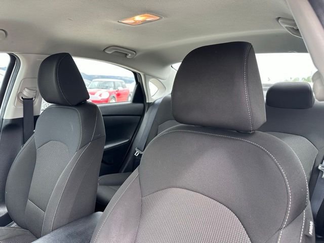 Used 2020 Clear White Kia LXS image 18