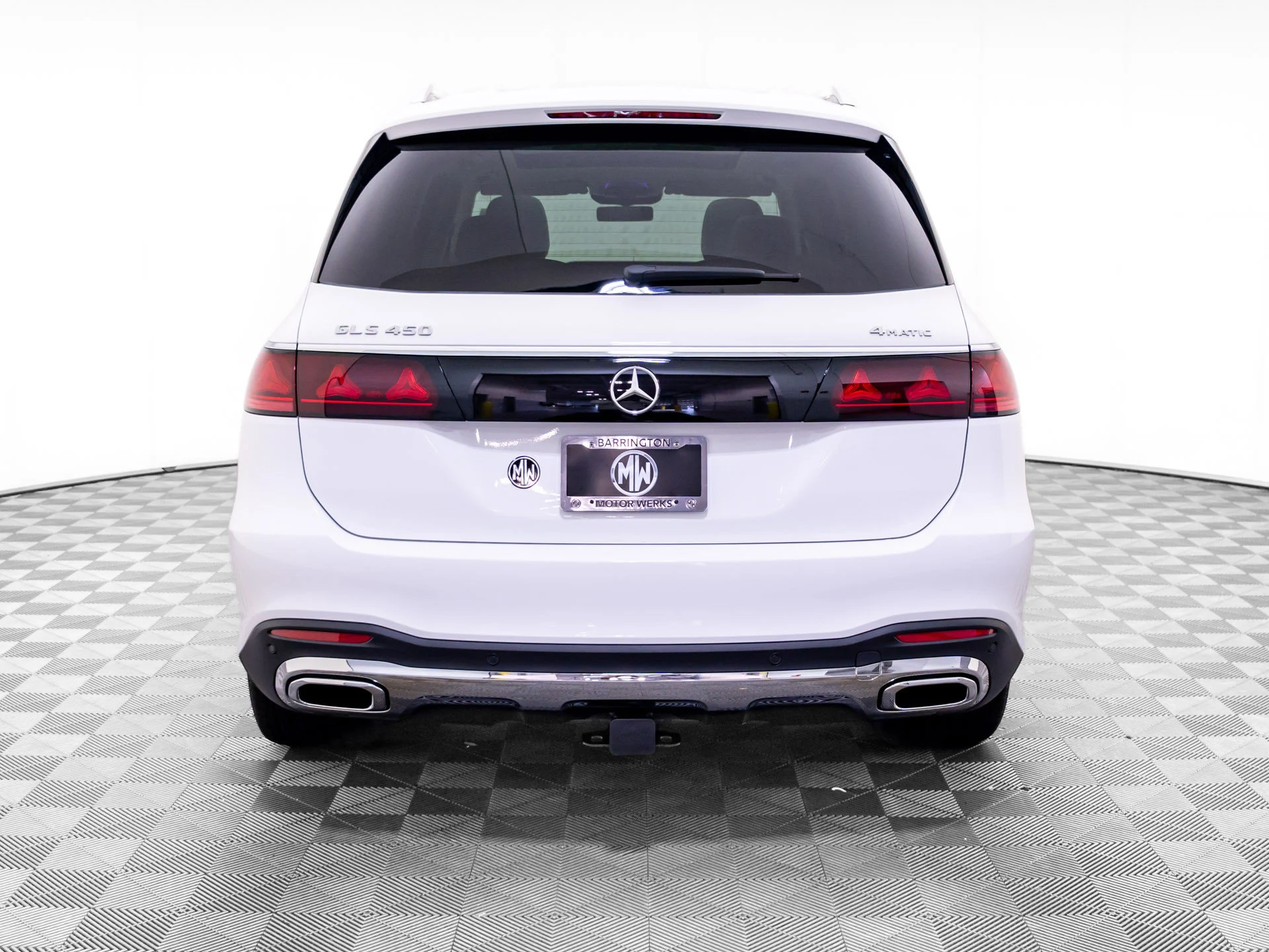 New 2027 White Mercedes-Benz GLS 450 image 4