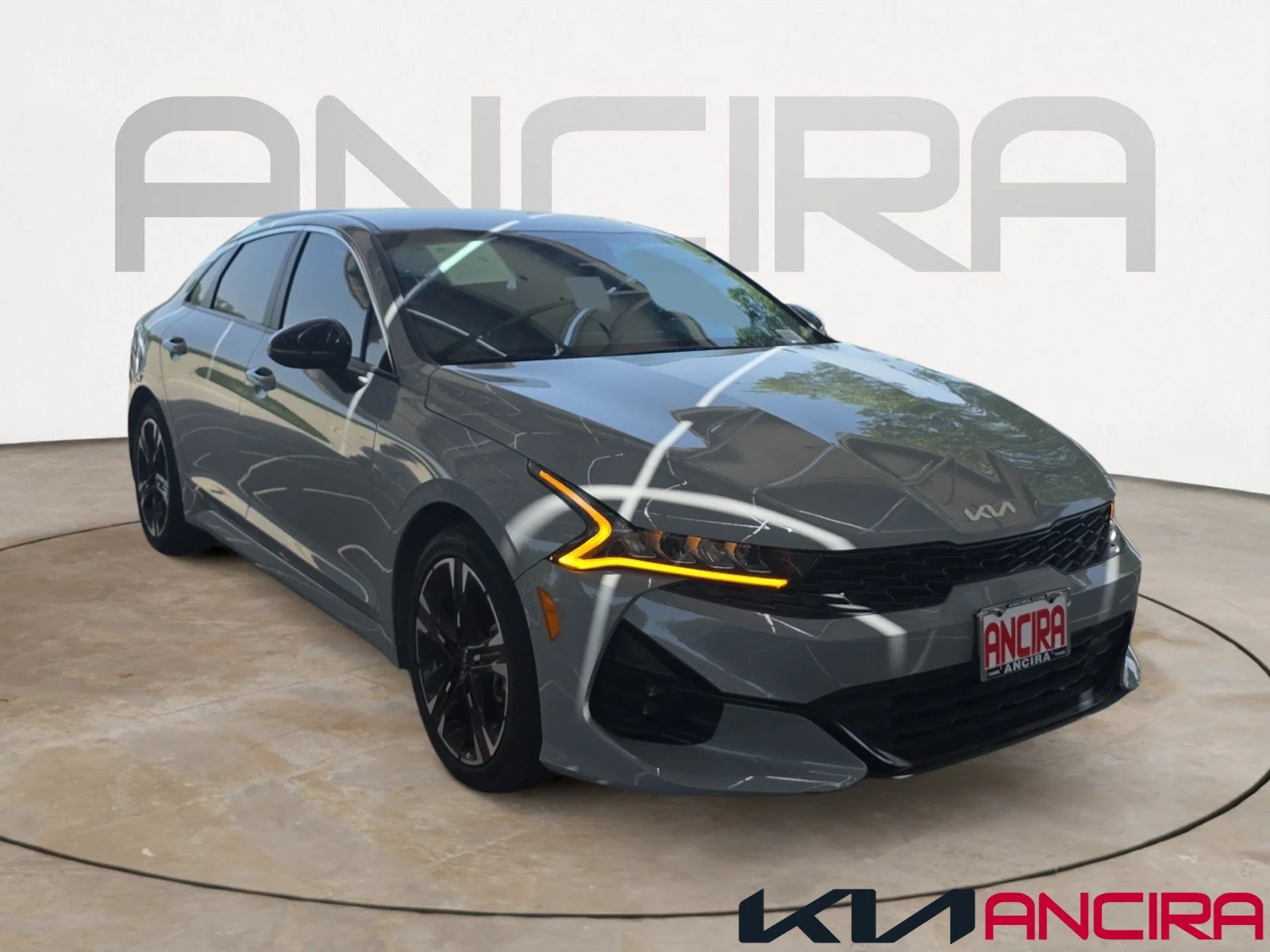 Used 2022 Wolf Gray Kia GT-Line image 1