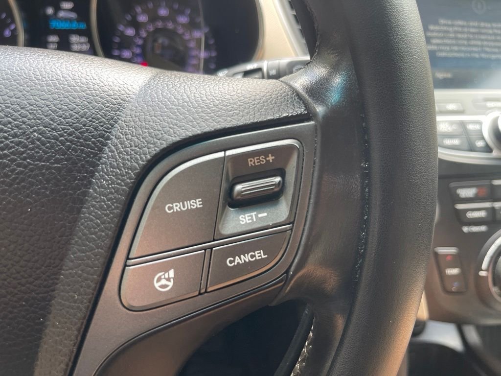 Used 2014 Brown Hyundai Base image 16