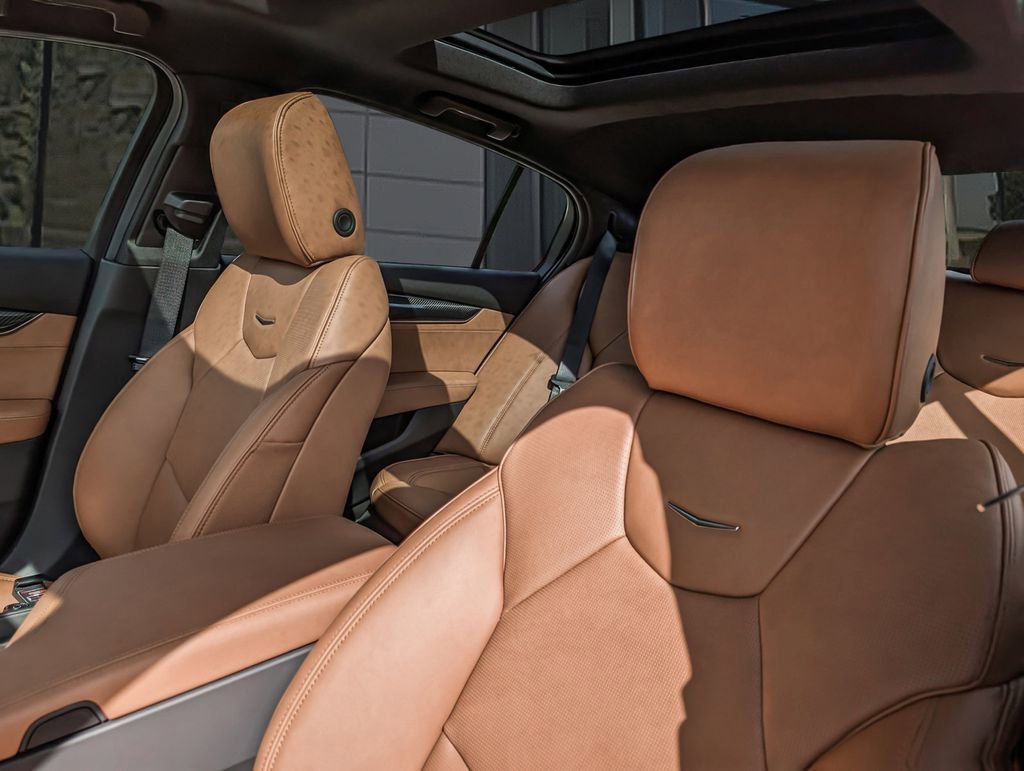 2025 Cadillac CT5 Premium Luxury - Photo 9
