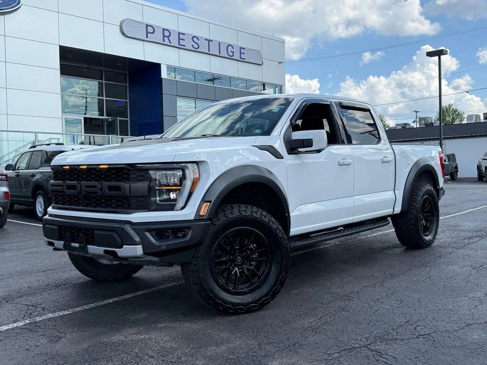 Used 2023 Oxford White Ford Raptor image 22