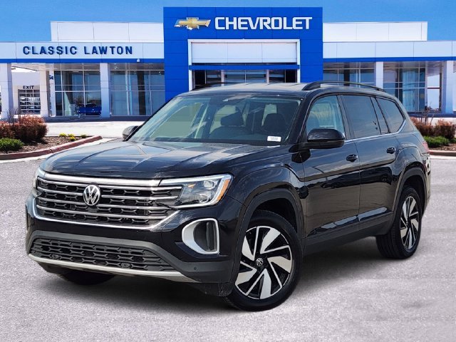 2025 Volkswagen Atlas SE w/Tech