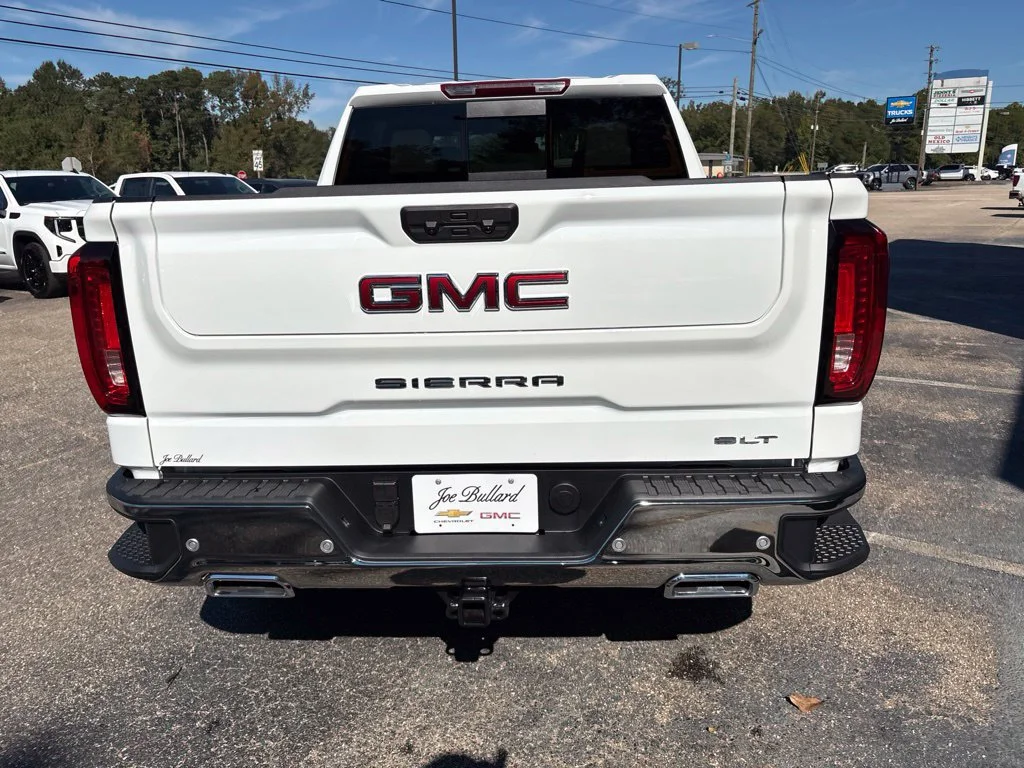 New 2026 Summit White GMC SLT image 4