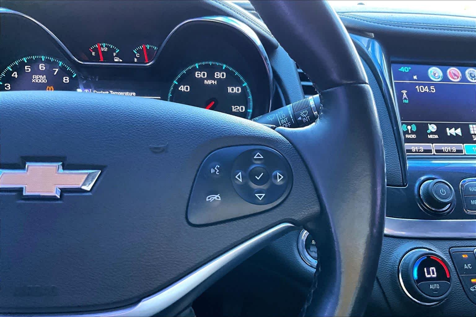 Used 2019 Nightfall Gray Metallic Chevrolet LT image 23