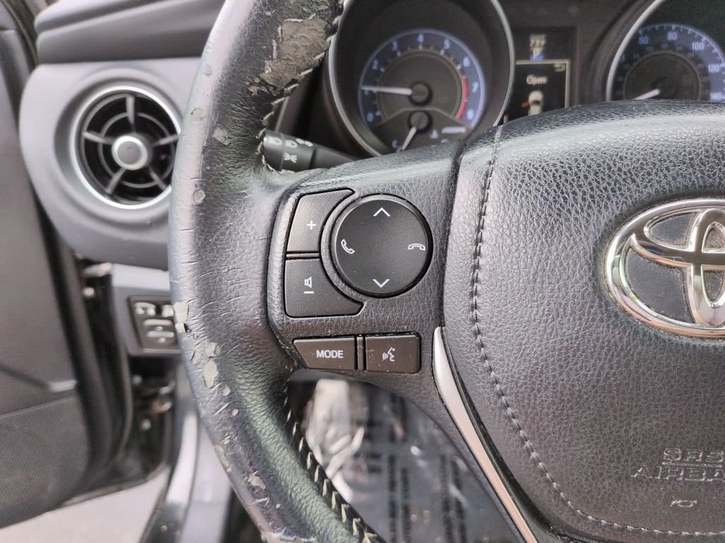 Used 2017 Black Toyota Base image 22
