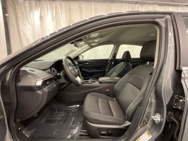 Used 2025 Gray Nissan 2.5 SV image 10