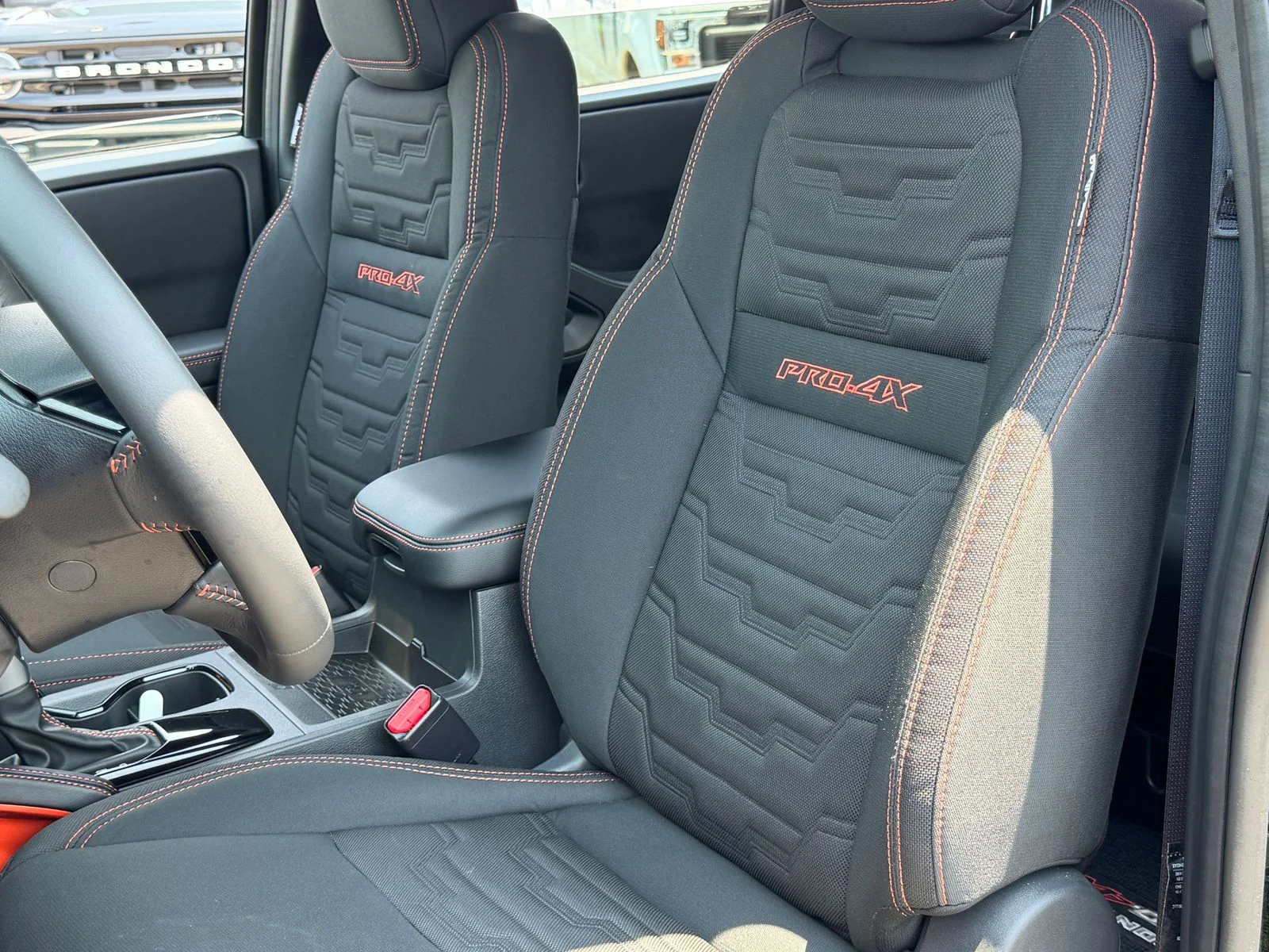 Used 2025 Black Nissan PRO-4X image 10