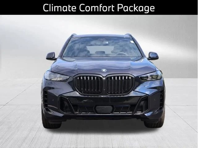 New 2026 Carbon Black Metallic BMW xDrive50e image 11