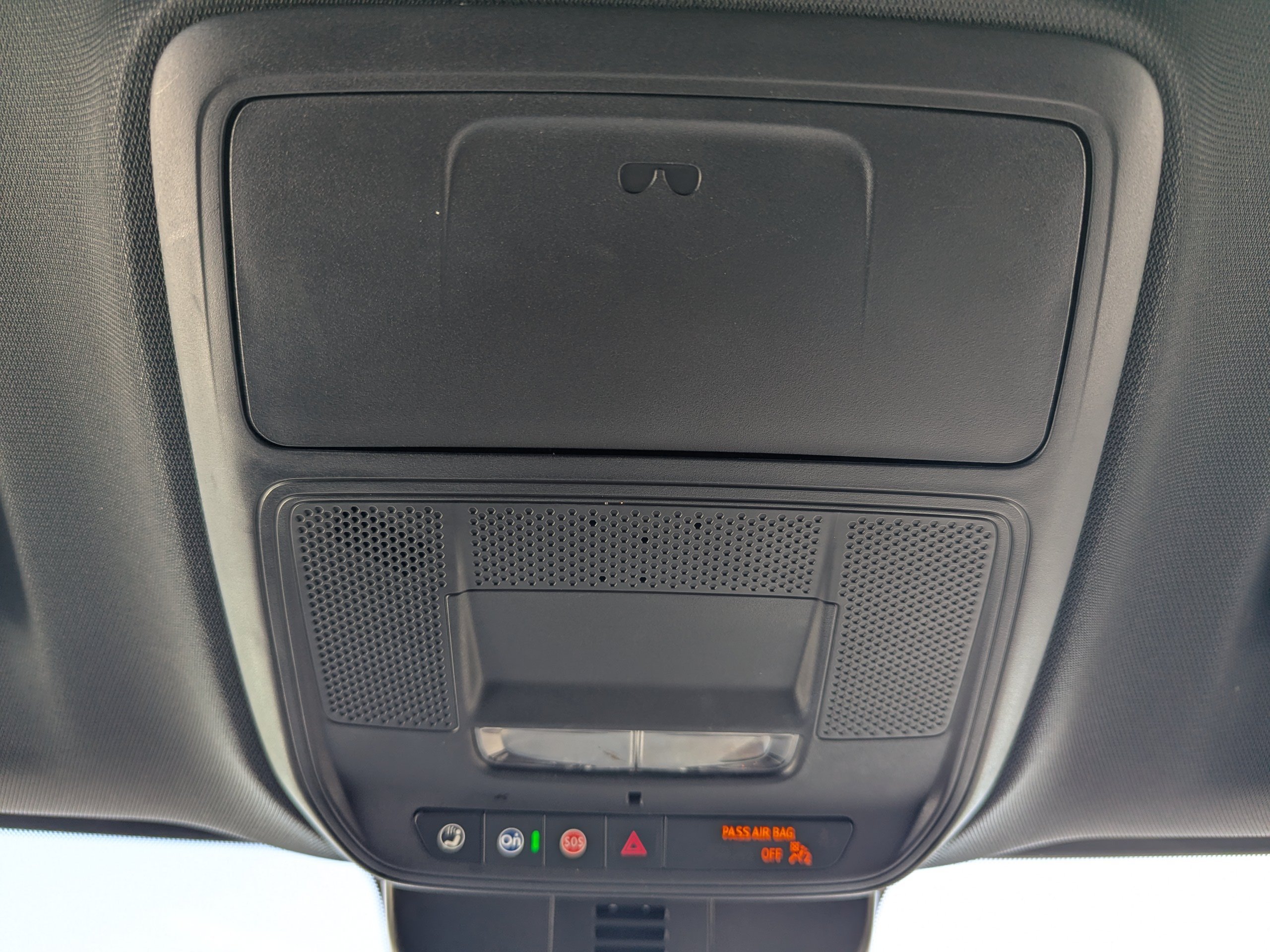2024 Chevrolet Traverse 1LT - Photo 30
