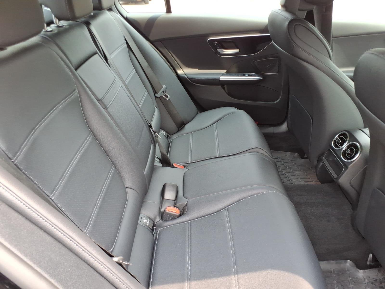 Used 2025 Black Mercedes-Benz C 300 image 27