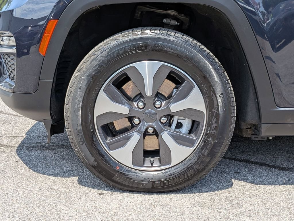 Used 2023 Black Jeep 4xe image 33
