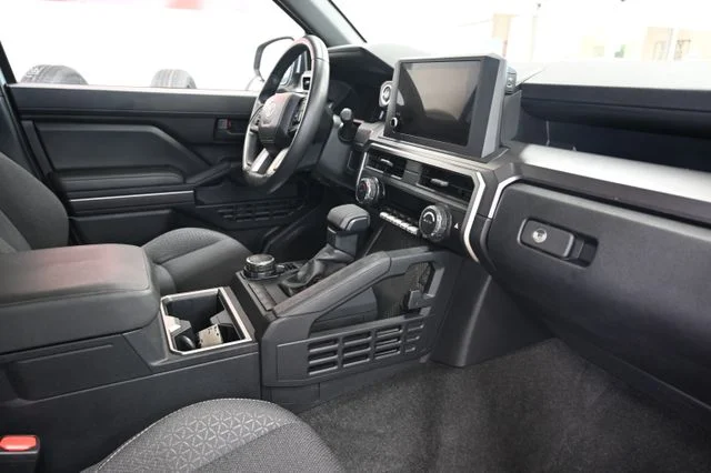 Used 2025 Silver Toyota SR5 image 15