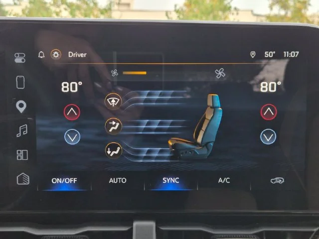 2025 Chevrolet Equinox ACTIV - Photo 29