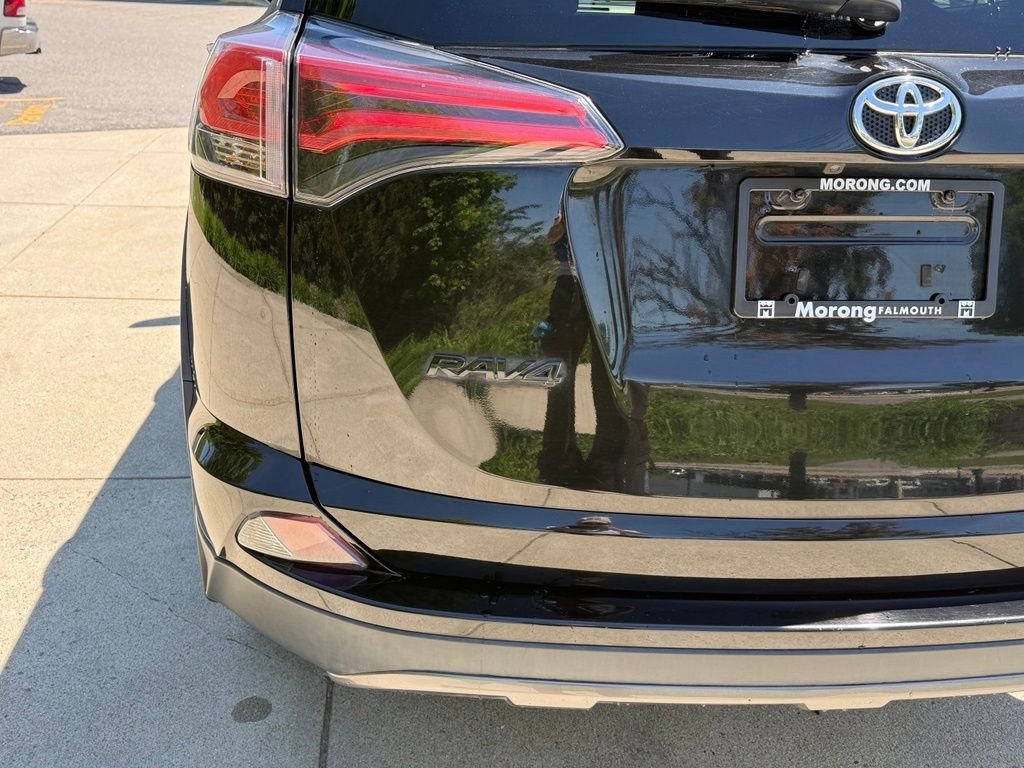 Used 2018 Black Toyota Adventure image 15