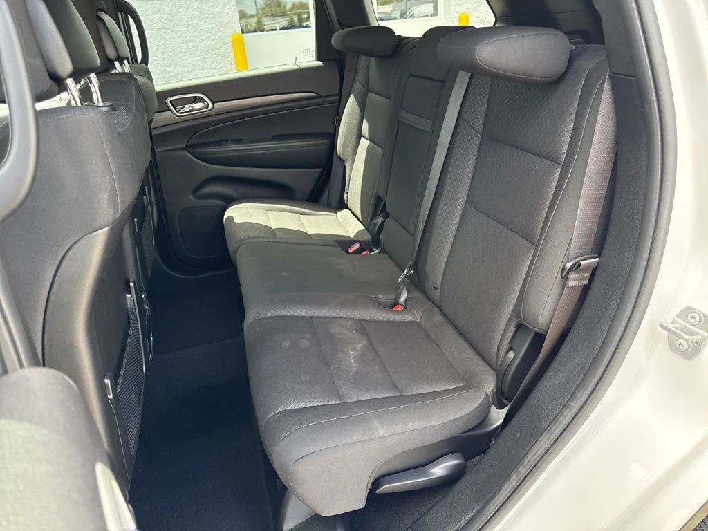 Used 2020 Bright White Clearcoat Jeep Laredo image 32