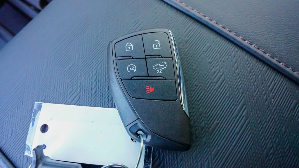 2026 GMC Sierra 1500 AT4X - Photo 27