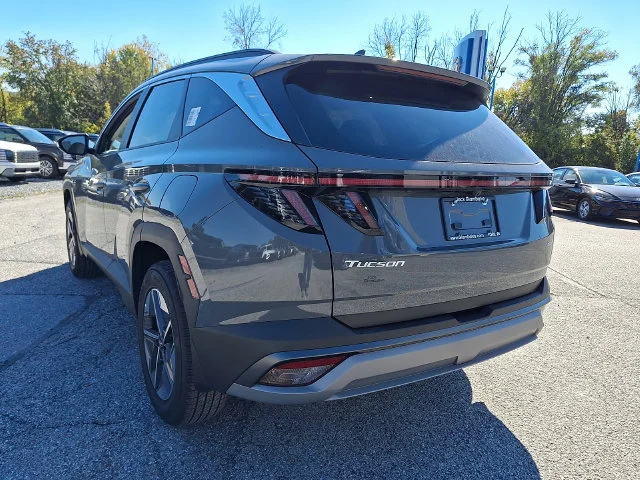 New 2026 Gray Hyundai SEL Premium image 3