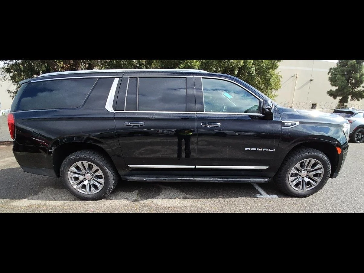 Used 2021 ONYX BLACK GMC Denali image 20