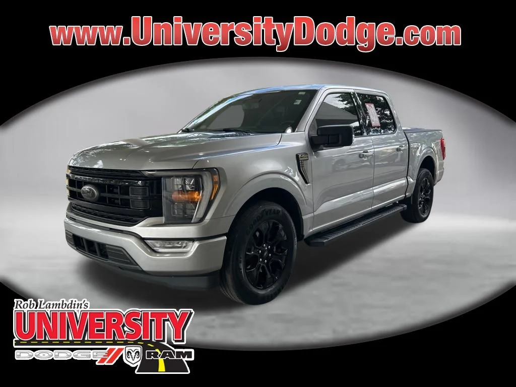 Used 2022 Silver Ford XLT image 1