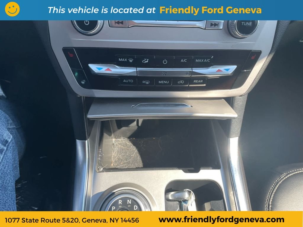 Used 2024 Blue Ford XLT image 24