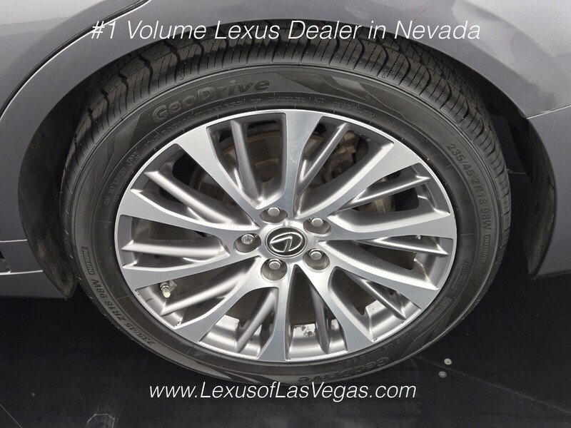 Used 2020 Gray Pearl Lexus 300h image 11