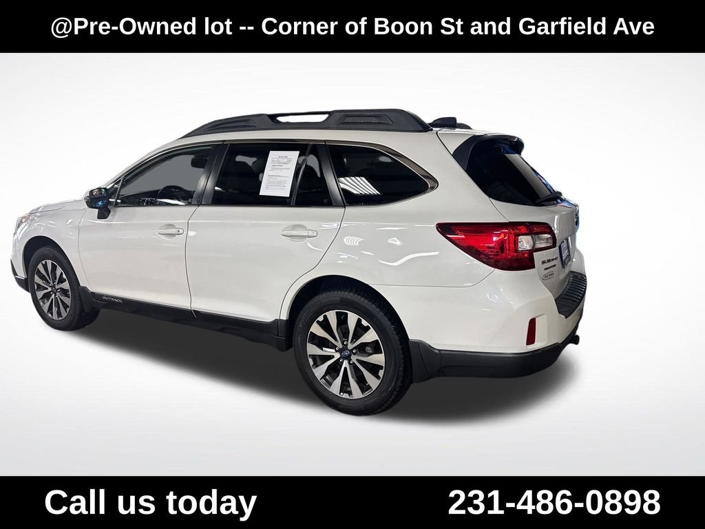 Used 2016 White Subaru 2.5i image 3