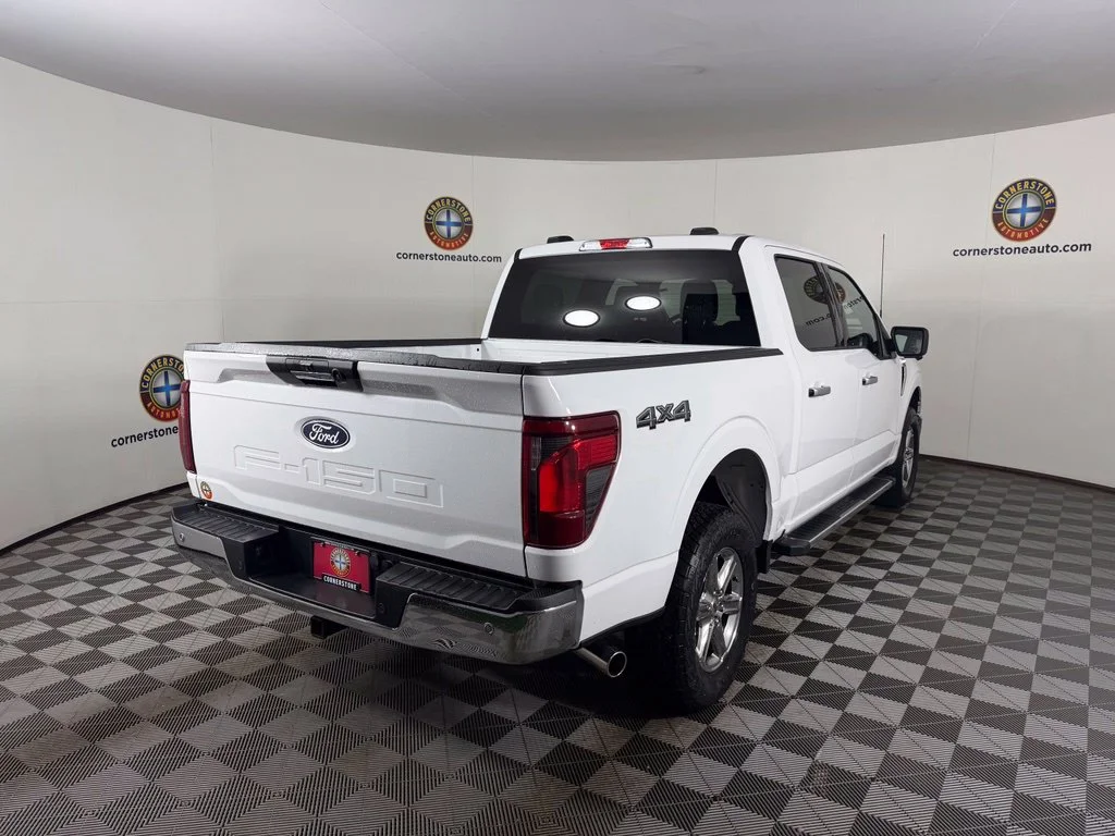 Used 2024 White Ford XLT image 21