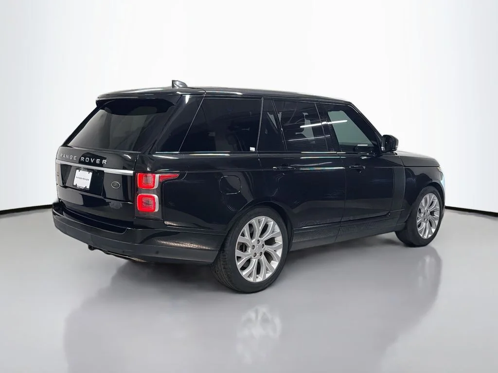 Used 2020  Land Rover HSE image 9
