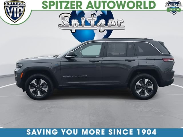 Certified Used 2025 Gray Jeep 4xe image 6