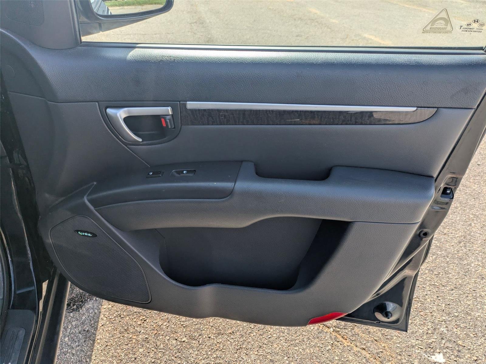 Used 2009 Ebony Black Hyundai Limited image 31
