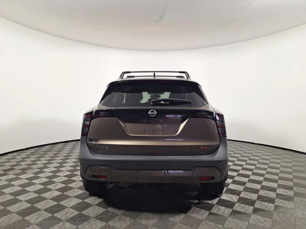Used 2026 Bronze Metallic Nissan SR image 6