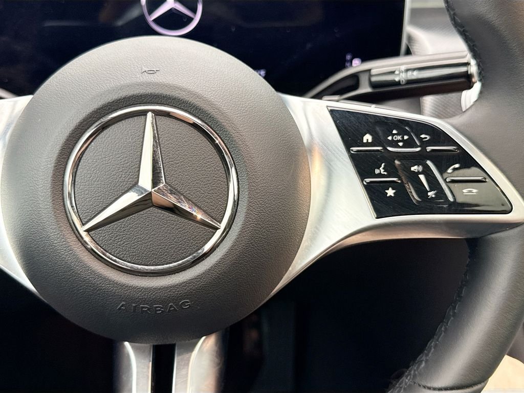Used 2025 Black Mercedes-Benz GLC 350e image 14