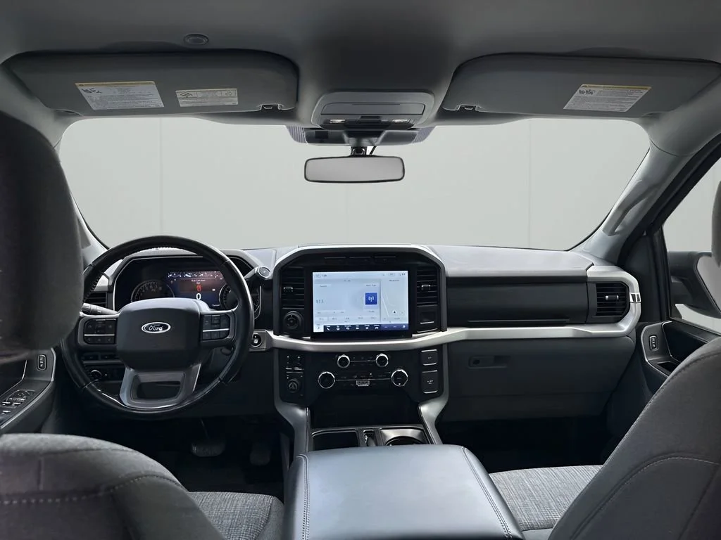 Used 2022 White Ford XLT image 24