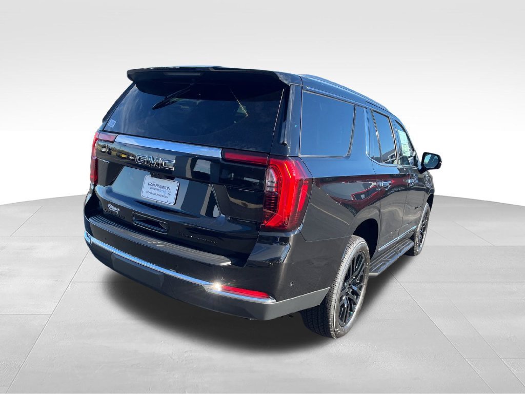 New 2027 Onyx Black GMC Elevation image 5