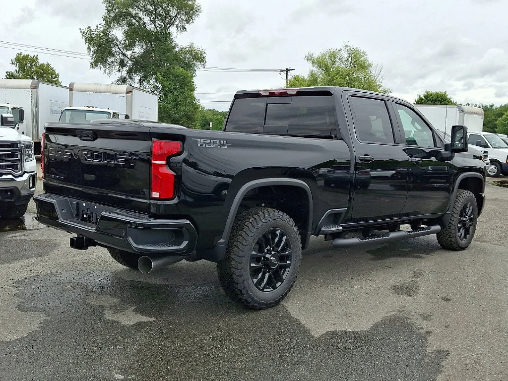 New 2026 Black Chevrolet LT image 8