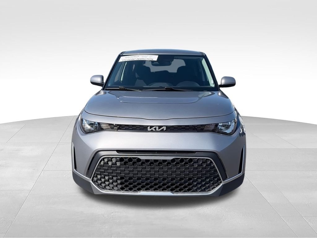 Used 2025 Gray Kia LX image 4