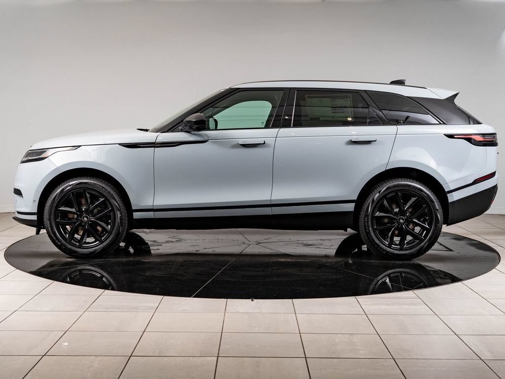 New 2026 Arroios Grey Land Rover S image 5